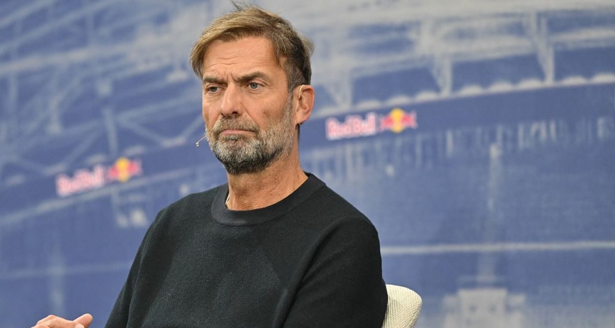 Juergen Klopp Anfield Laga Amal Liverpool vs Borussia Dortmund