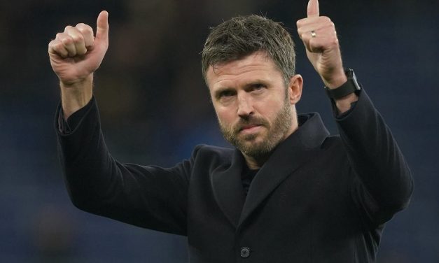 Abaikan Carrick, Manchester United Bisa Ulangi Kesalahan Lama