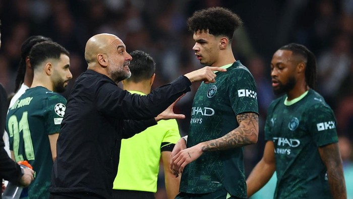 Manchester City vs Real Madrid Pep Guardiola Tekankan Performa