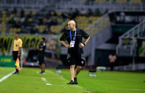 Badai Cedera Bayangi Persebaya Jelang Laga Derbi Suramadu