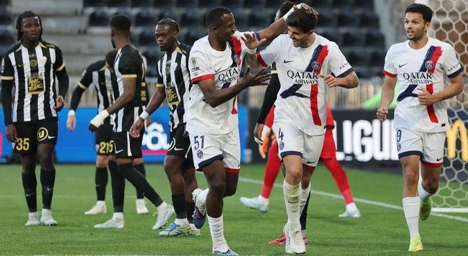 Pemain PSG merayakan kemenangan di Ligue 1 musim 2025 2026
