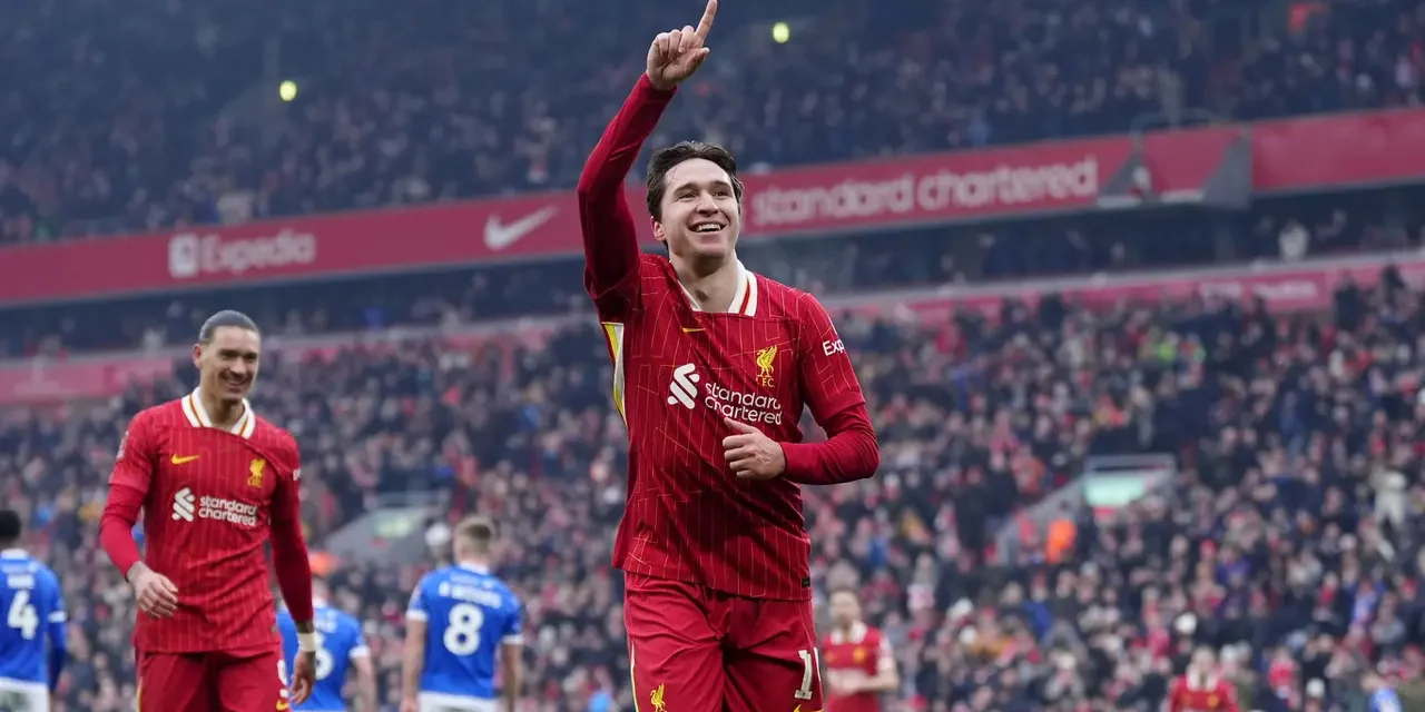 Giuseppe Sarankan Federico Chiesa Gabung Newcastle United