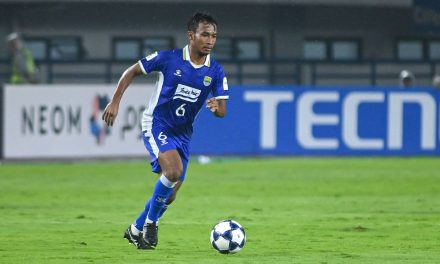 Resmi! Robi Darwis Tinggalkan Persib Bandung Usai Empat Musim