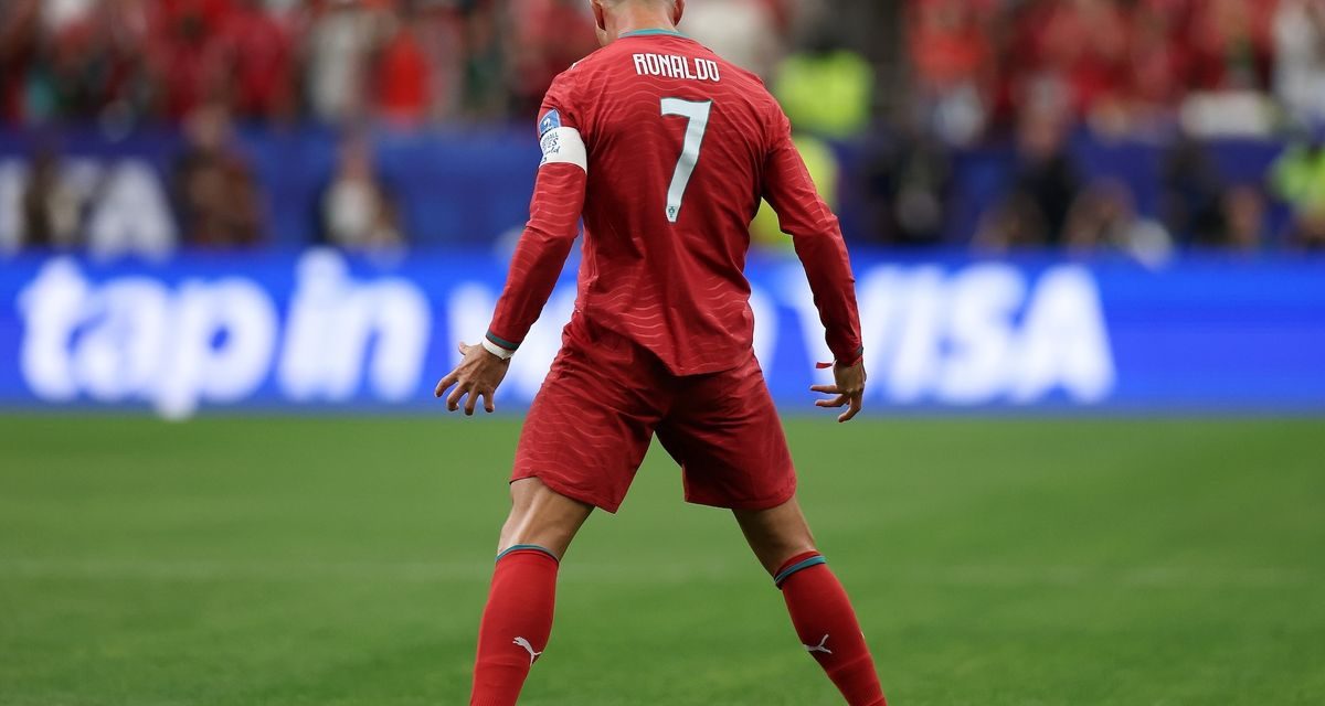 Cristiano Ronaldo Ukir Rekor, Portugal Libas Uzbekistan 5-0