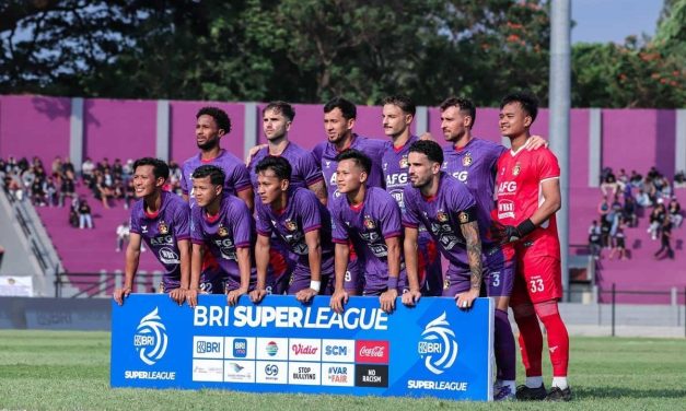 Persik Kediri Resmi Lepas Novri Setiawan ke Semen Padang