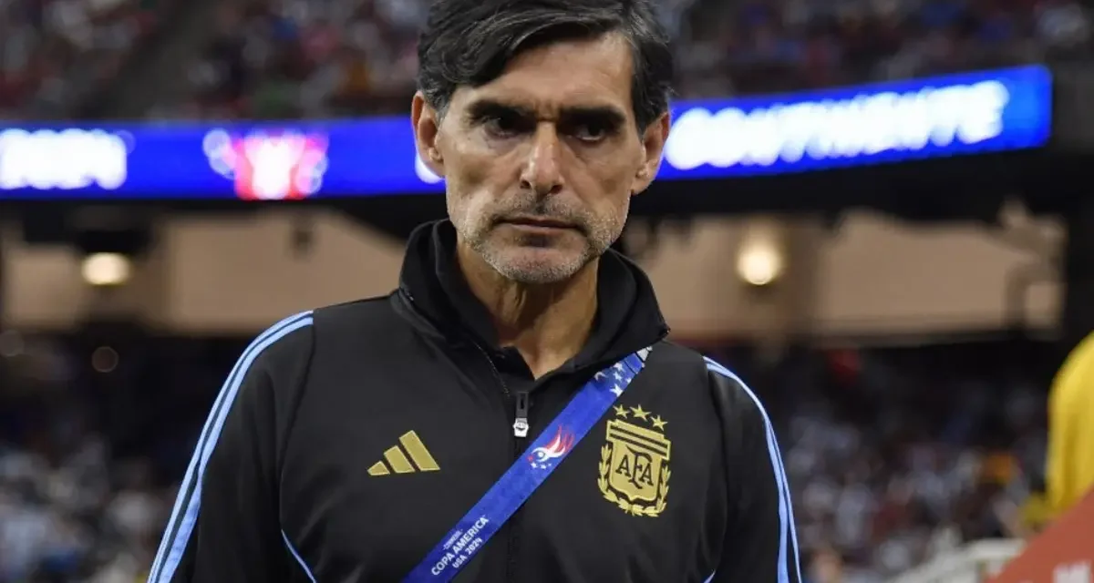 Roberto Ayala Akui Kesalahan usai Insiden dengan Dani Olmo di Final Piala Dunia 2026