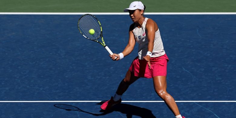 Janice Tjen Tumbang Dramatis di Babak 16 Besar DC Open 2026
