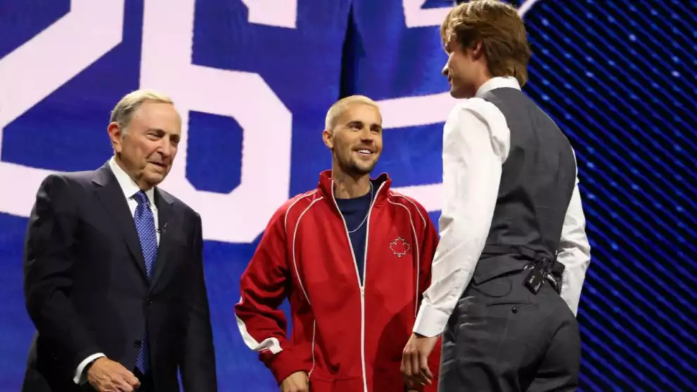 Justin Bieber diumumkan FIFA sebagai penampil Halftime Show Final Piala Dunia 2026 bersama musisi internasional.