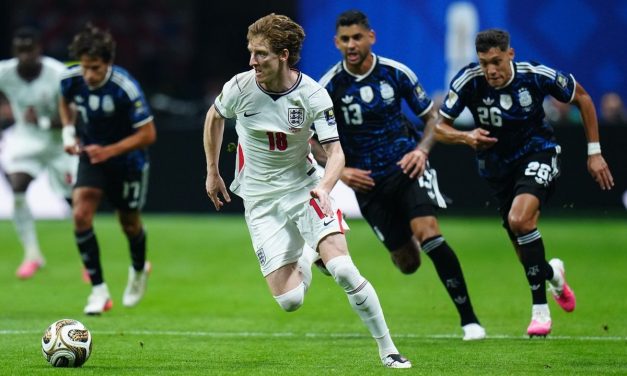 Anthony Gordon Cetak Gol, Performa Kian Mengesankan