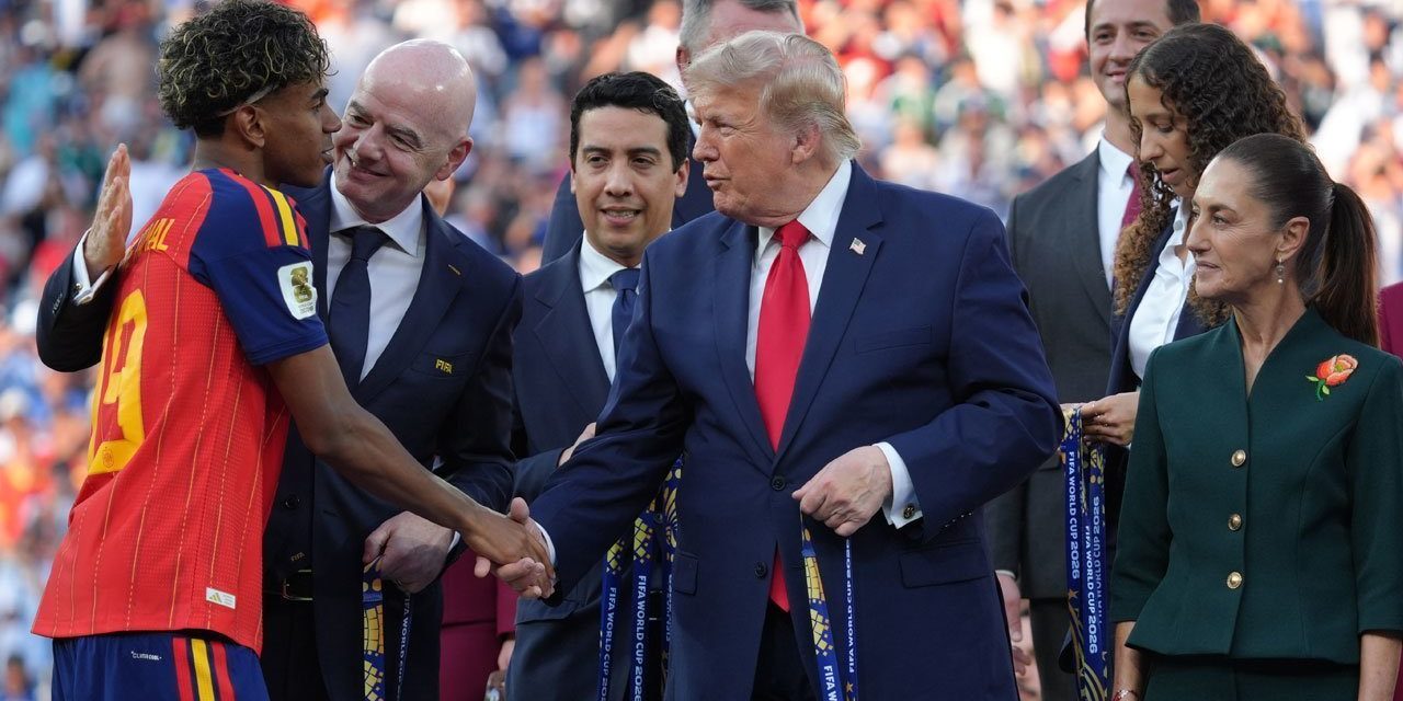 Donald Trump Tuai Cemoohan saat Final Piala Dunia 2026