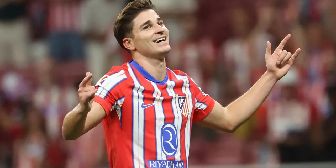 Barcelona Ngotot Kejar Julian Alvarez, Transfer Masih Terbuka