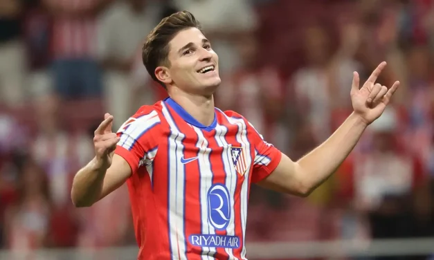 Barcelona Ngotot Kejar Julian Alvarez, Transfer Masih Terbuka