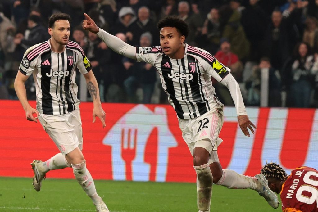 John Elkann membahas proses rekonstruksi Juventus menjelang persaingan Liga Italia musim 2026-2027.