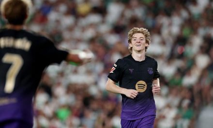 Anthony Gordon Siap Jadi Solusi Nomor 9 Barcelona jika Transfer Julian Alvarez Gagal
