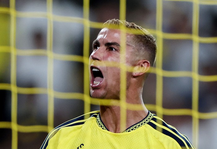 Cristiano Ronaldo Bawa Al Nassr Menang dan Pecahkan Rekor Gol di Saudi Pro League