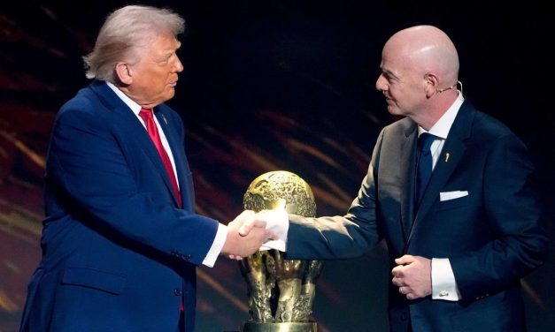 FIFA Pecat COO Kevin Lamour Usai Kritik Terbuka Proyek Gianni Infantino