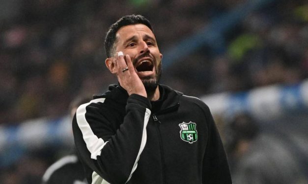 Tiga Kekalahan Beruntun Akhiri Kiprah Fabio Grosso Bersama Fiorentina