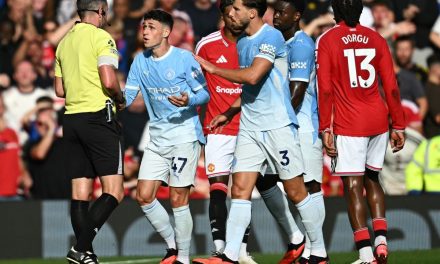 Manchester United Kalah dari Man City, Carrick Tegaskan Musim Masih Panjang