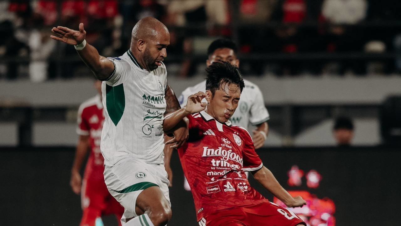 Bali United vs PSS Sleman