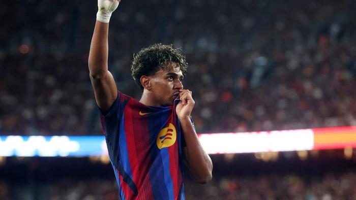 Lamine Yamal Menggila di Awal Musim, Hansi Flick Puji Sang Kapten Barcelona